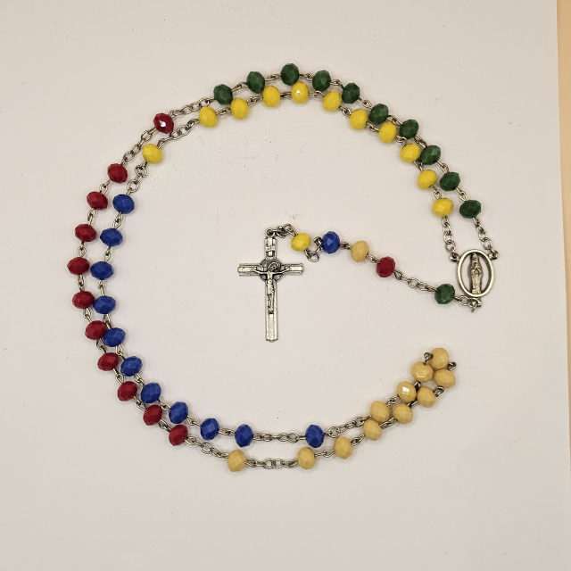 Rosario Misionero con Medalla de la virgen de Lourdes, Crucifijo de Cristo Crucificado