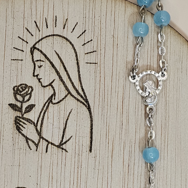 Medalla de la Virgen María con el niño Jesus