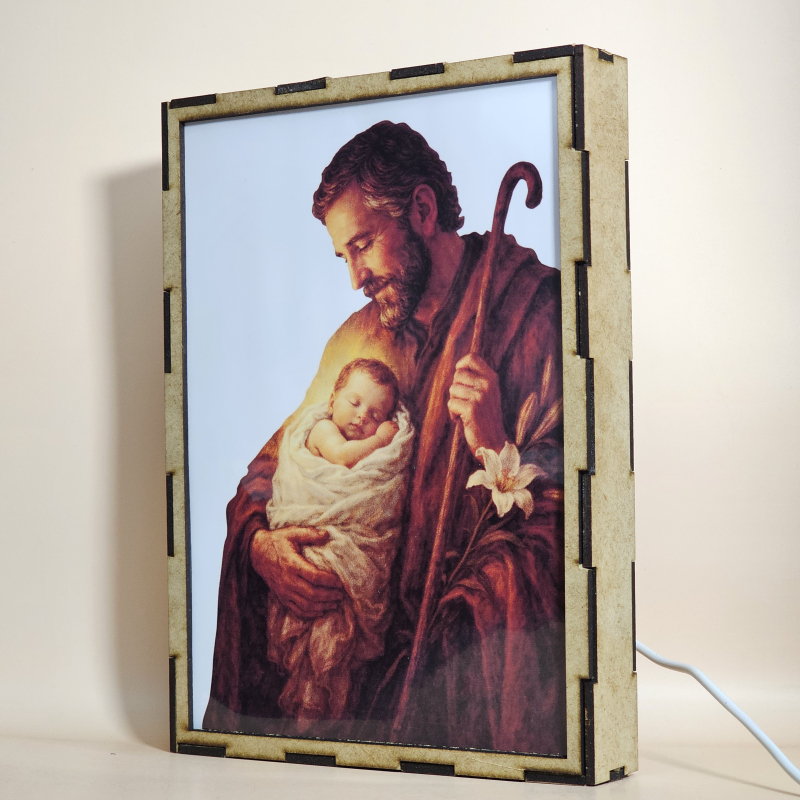 Lámpara con doble imagen  (San Jose), vista apagada, se esconde la imágen de atras.