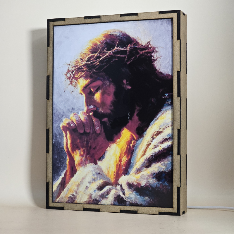 Lampara de Jesús en oración con corona de espinas - Galeria
