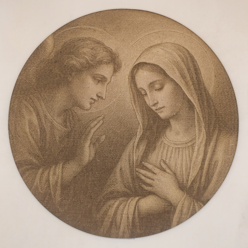 El grabado representa la escena de la encarnación del hijo de Dios, La Anunciación - primer plano