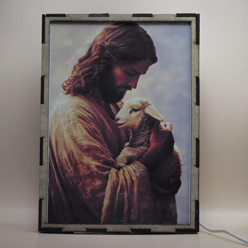 Lámpara con doble imagen  (Nuestro Señor Jesucristo), vista apagada, se esconde la imágen de atras.