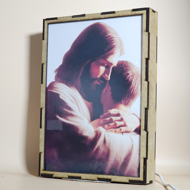 Lámpara con doble imagen  (Nuestro Señor Jesucristo), vista apagada, se esconde la imágen de atras.