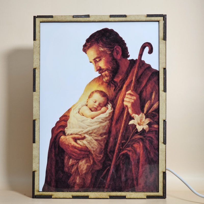 Lámpara con doble imagen  (San Jose), vista apagada, se esconde la imágen de atras.