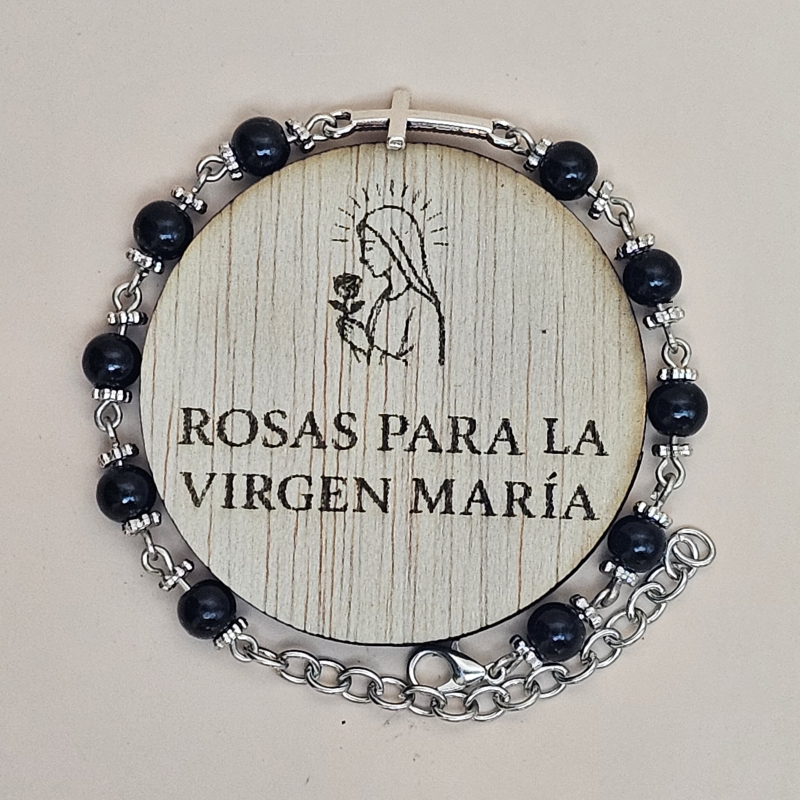 Denario con cuentas acrílicas de color negro perlado con , Crucifijo Cruz y lisa