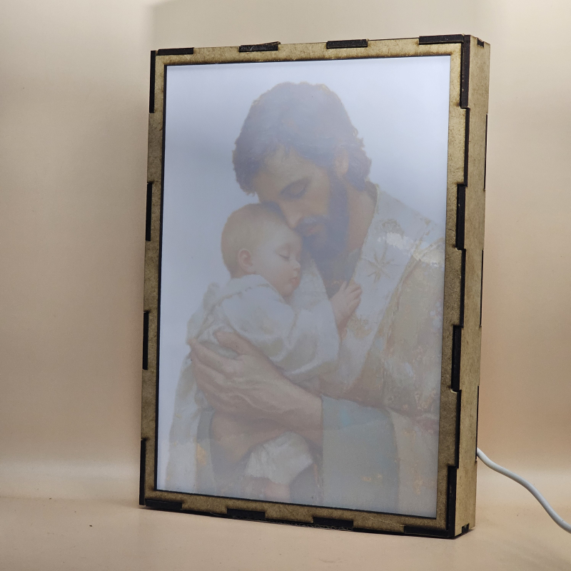 Lámpara con doble imagen  (San José Protector), vista apagada, se esconde la imágen de atras.