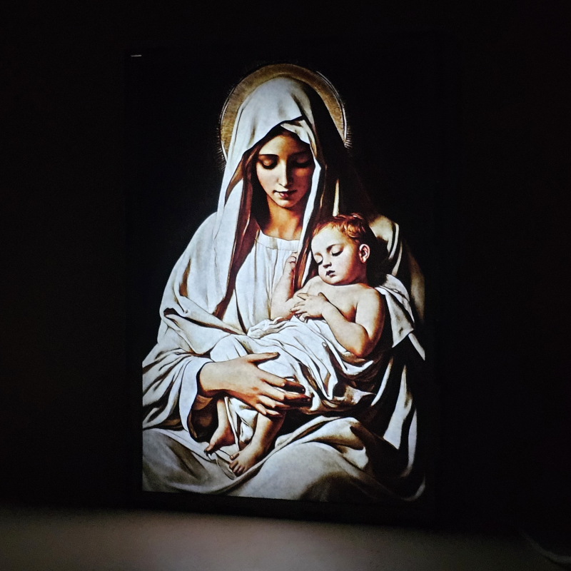 Lámpara LED de la Virgen María sosteniendo al Niño Jesús dormido - galería
